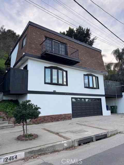 Homes For Rent - 12464 Laurel Terrace Drive<br/> Studio City, CA 91604