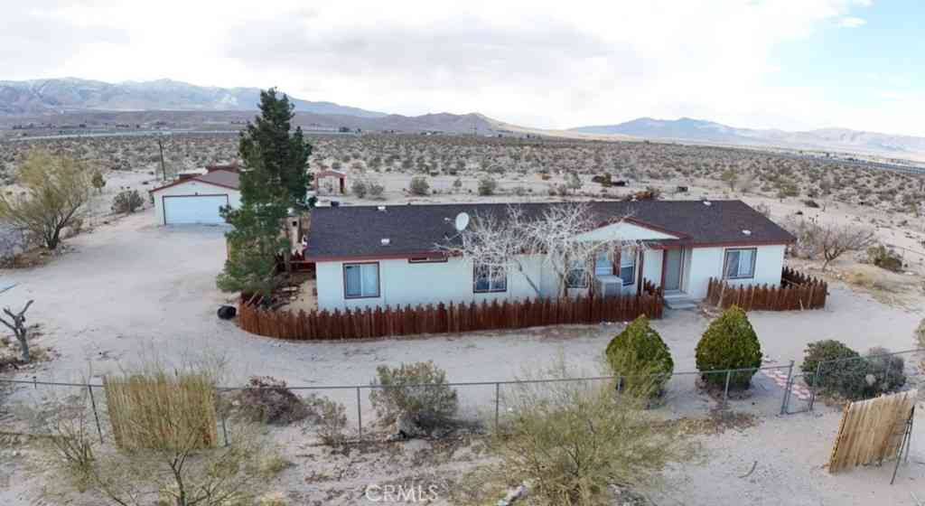 Homes For Sale - 8130 Camp Rock Road<br/> Lucerne Valley, CA 92356