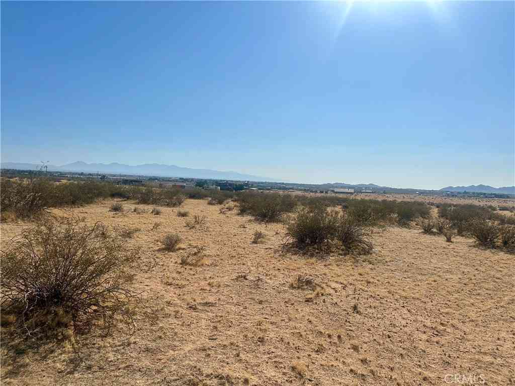 Vacant Land For Sale - 1 Shirwaun Road<br/> Apple Valley, CA 92307