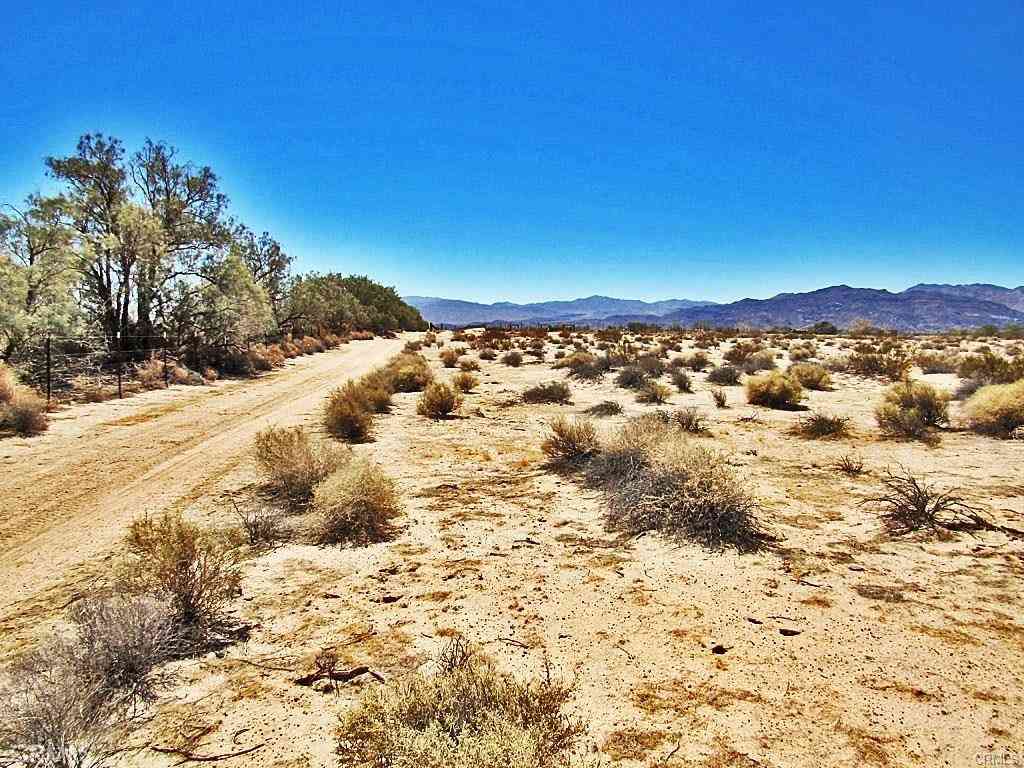 Vacant Land For Sale - 34348 Lakeview Avenue<br/> Newberry Springs, CA 92365