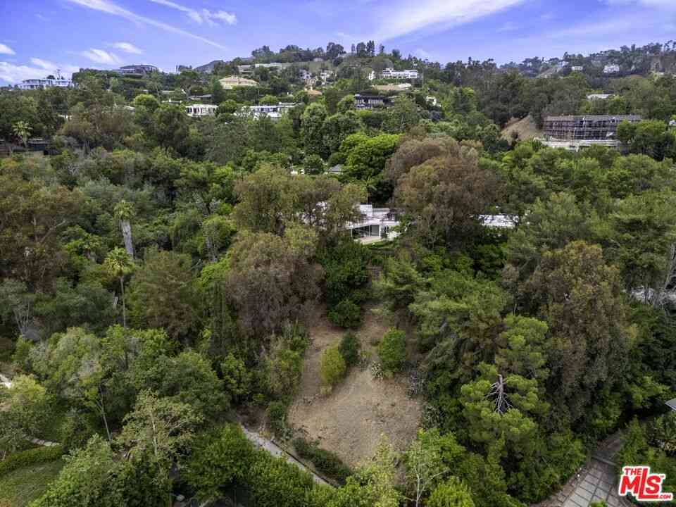 Vacant Land For Sale - 9921 Tower Lane<br/> Beverly Hills, CA 90210