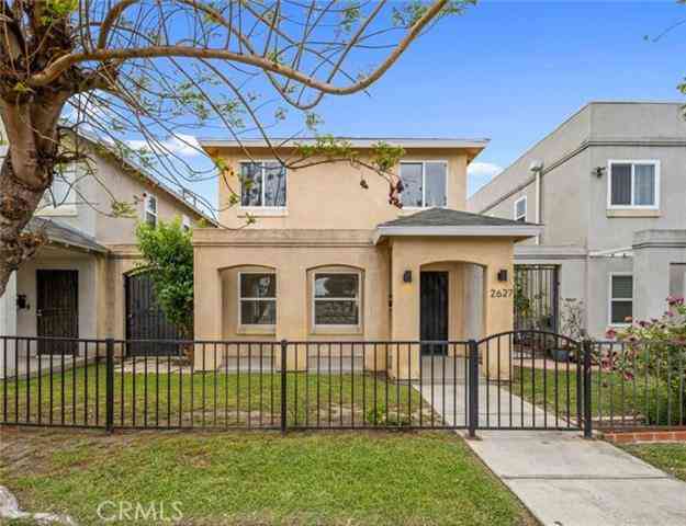 Condo For Sale - 2627 W Vernon Avenue<br/> Los Angeles, CA 90008