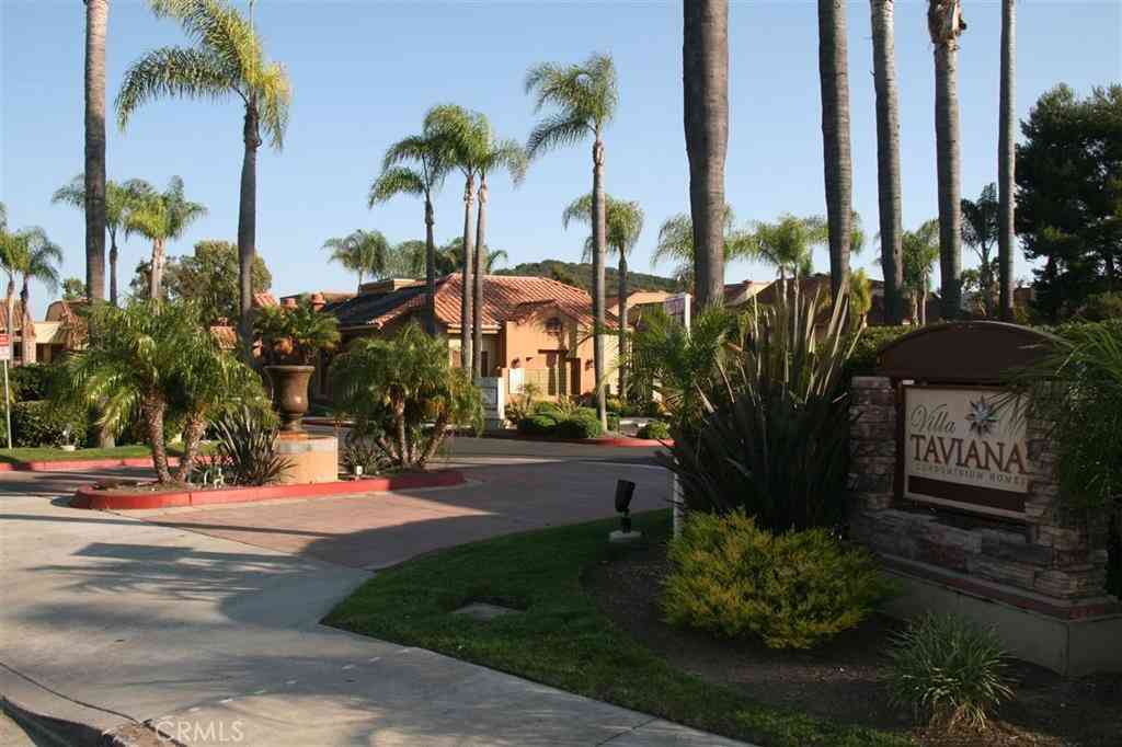Condo For Sale - 15273 Maturin Drive #40<br/> San Diego, CA 92127