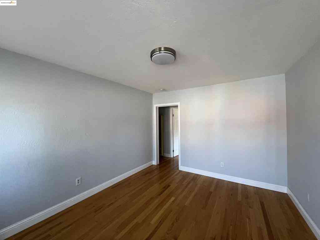 Homes For Rent - 3244 Ellis St<br/> Berkeley, CA 94703