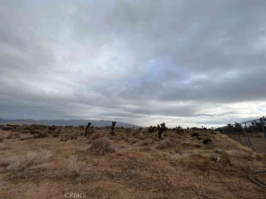 Vacant Land For Sale - 9539 Mustang Avenue<br/> Apple Valley, CA 92308