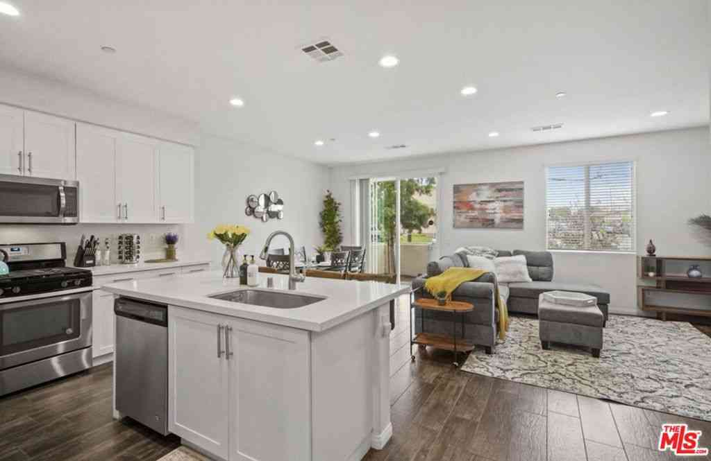 Homes For Rent - 4720 E Washington Avenue<br/> Orange, CA 92869
