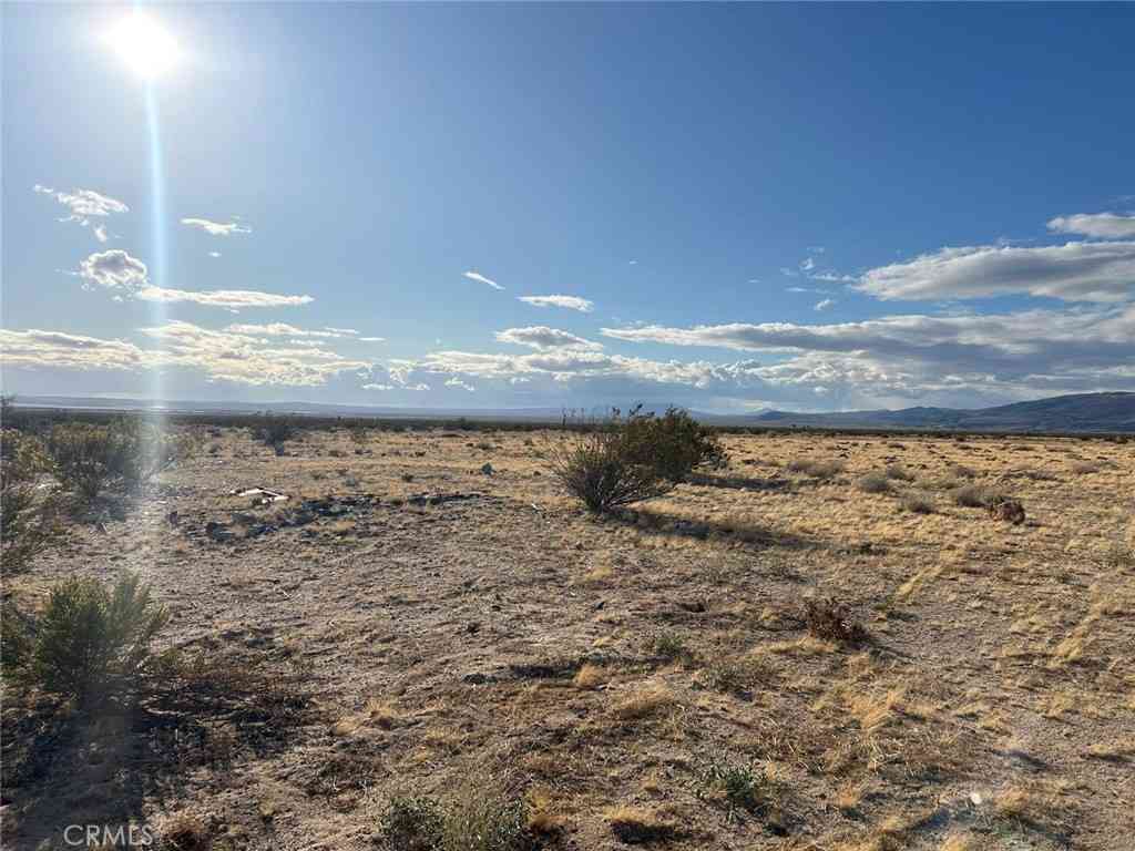 Vacant Land For Sale - 2 Goldfich Avenue<br/> Yucca Valley, CA 92285