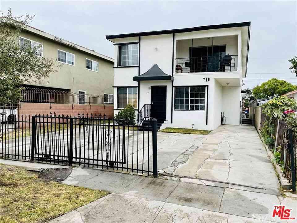 Condo For Rent - 719 E 79th Street #1<br/> Los Angeles, CA 90001