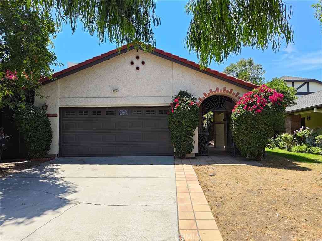 Homes For Sale - 2682 34th Street<br/> Santa Monica, CA 90405