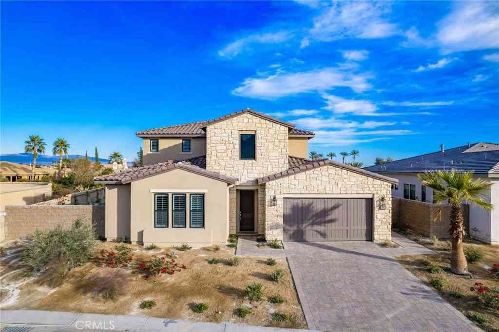 Homes For Rent - 80495 Old Ranch S<br/> La Quinta, CA 92253