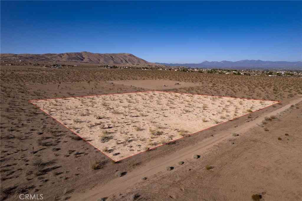 Vacant Land For Sale - 23993 Lancelet Street<br/> Apple Valley, CA 92308