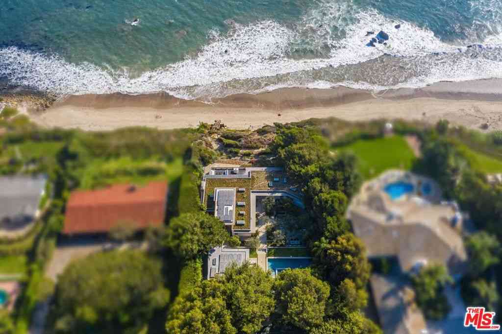 Homes For Sale - 32554 Pacific Coast Highway<br/> Malibu, CA 90265