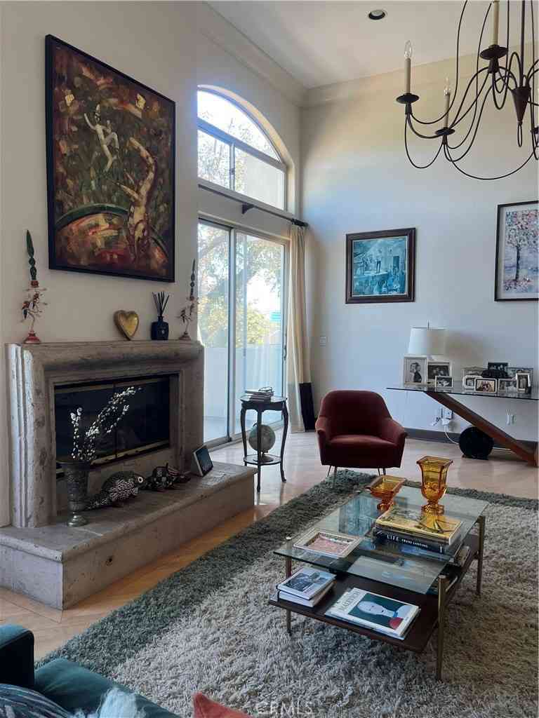 Condo For Sale - 390 S Sepulveda Boulevard #208<br/> Los Angeles, CA 90049