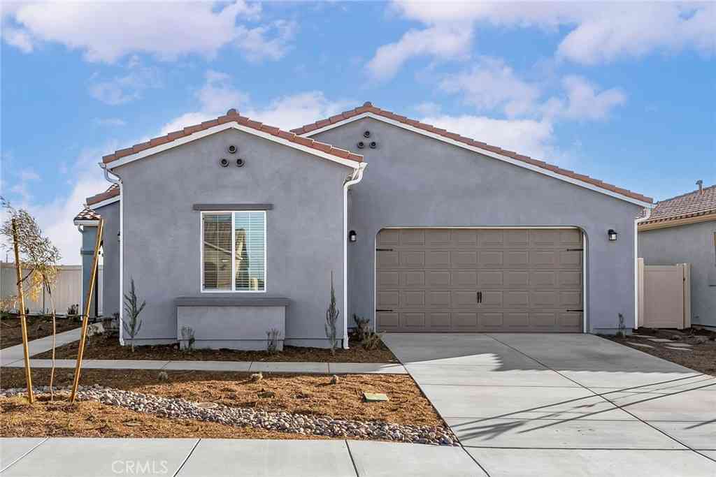 Homes For Sale - 761 Longhorn Drive<br/> San Jacinto, CA 92582