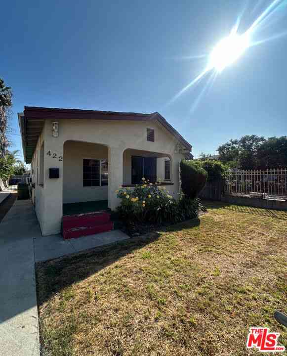 Homes For Sale - 422 E Colden Avenue<br/> Los Angeles, CA 90003