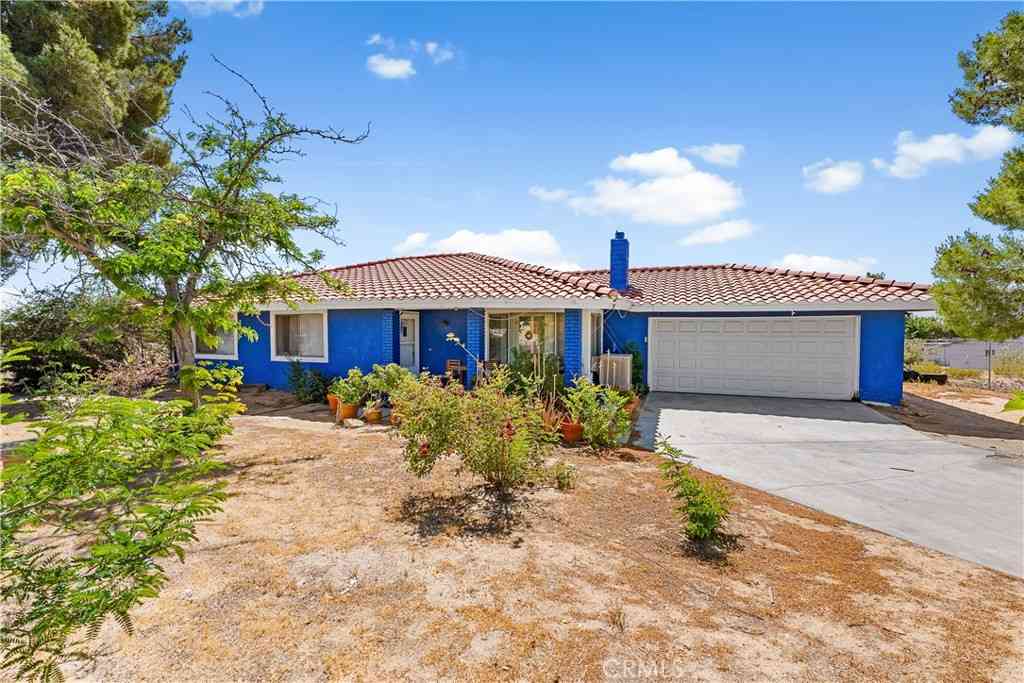 Homes For Sale - 39132 161st Street E<br/> Palmdale, CA 93591