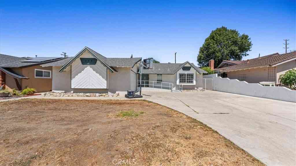 Homes For Sale - 1513 W Cerritos Avenue<br/> Anaheim, CA 92802