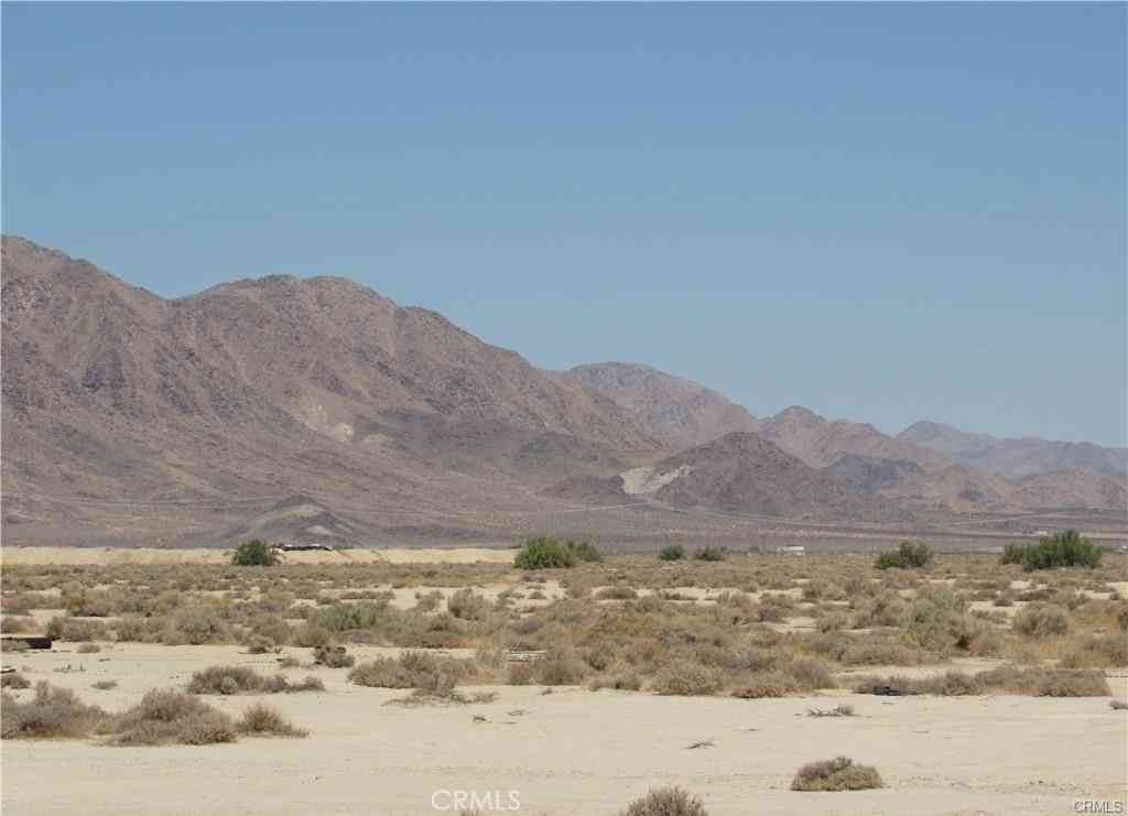 Vacant Land For Sale - 0452-062-31-0000 Post Office Road<br/> Lucerne Valley, CA 92356
