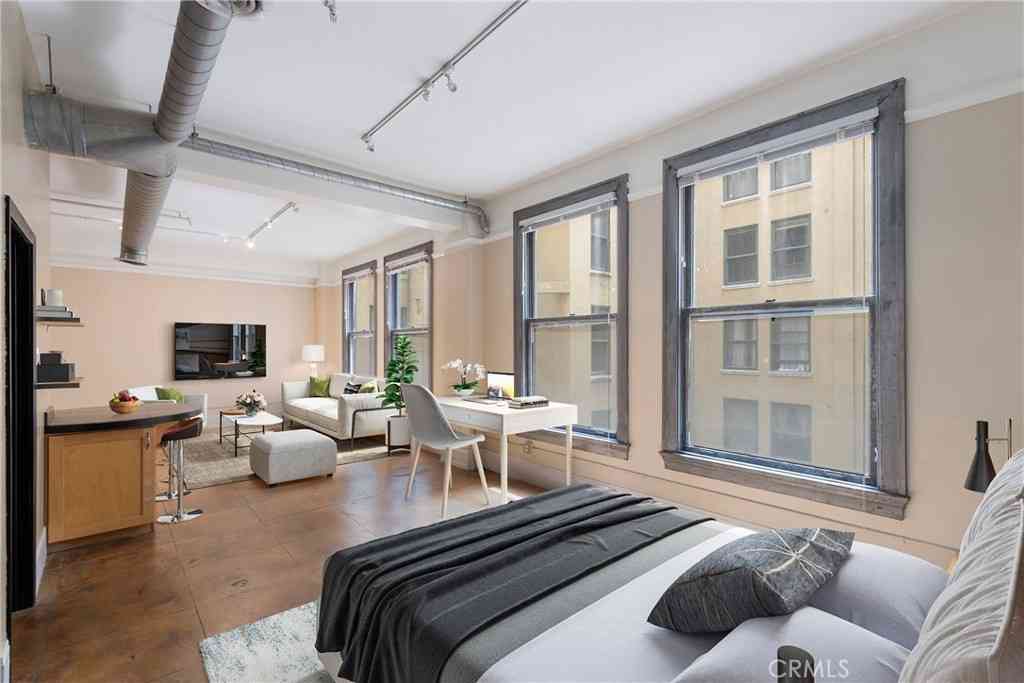 Condo For Rent - 108 W 2nd Street #410<br/> Los Angeles, CA 90012