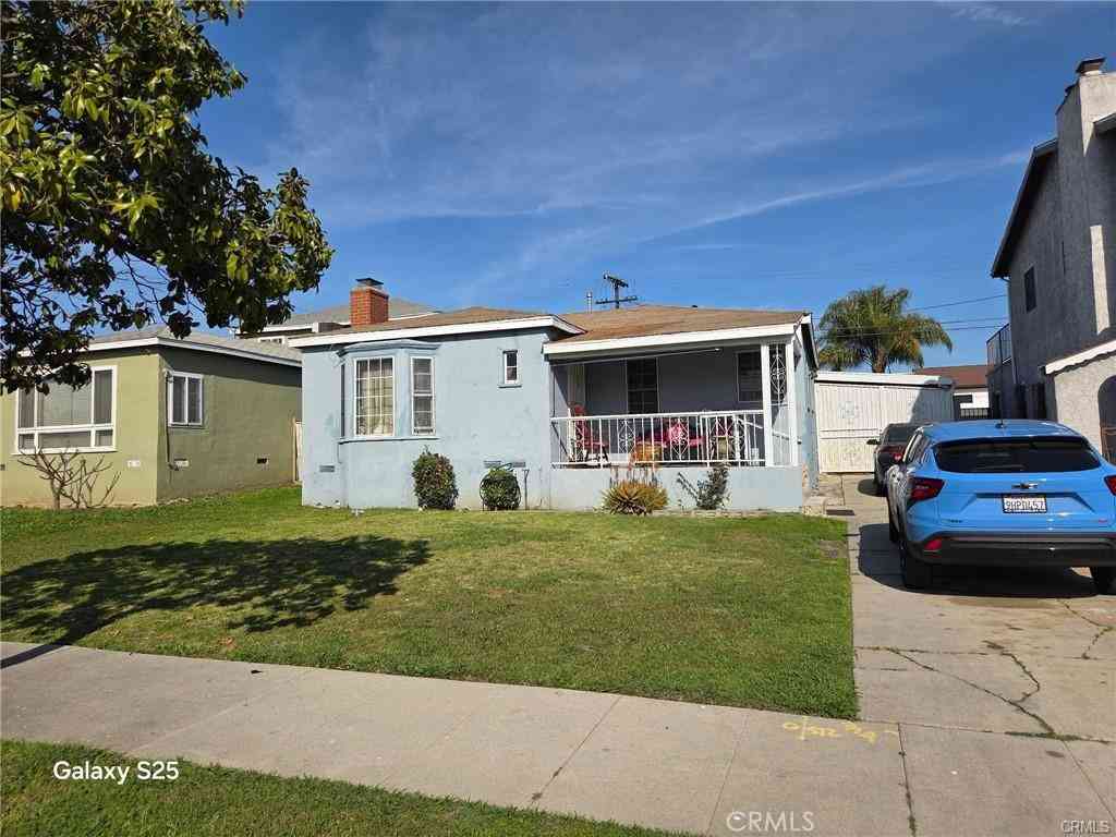 Homes For Sale - 10404 S Gramercy Place<br/> Los Angeles, CA 90047