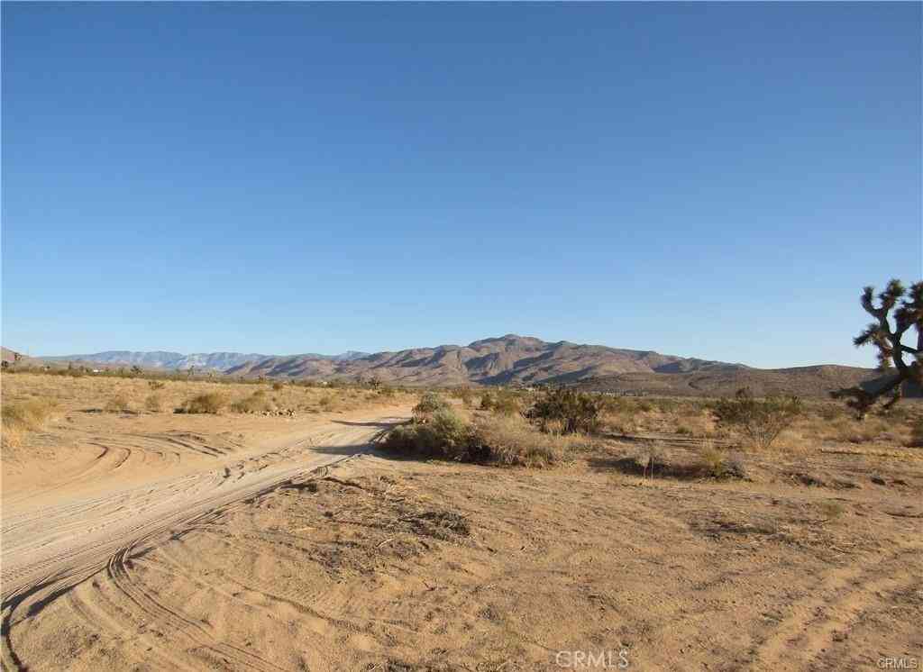 Vacant Land For Sale - 0464-022-32-0000 Oldenburg Road<br/> Apple Valley, CA 92307