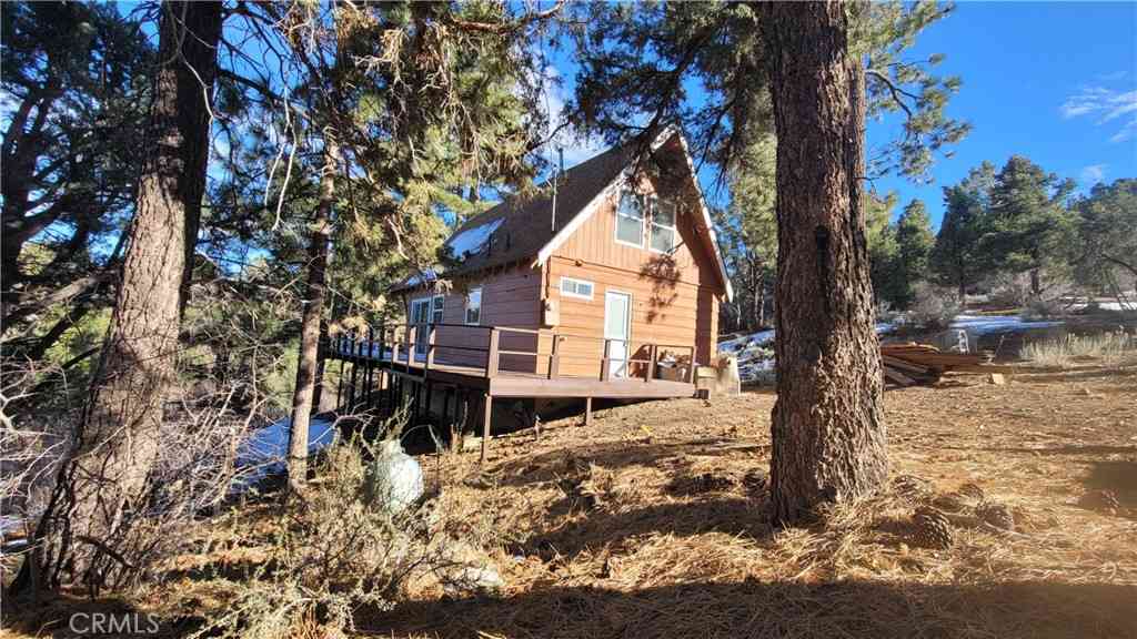 Homes For Sale - 576 S Marlowe Drive<br/> Big Bear City, CA 92314