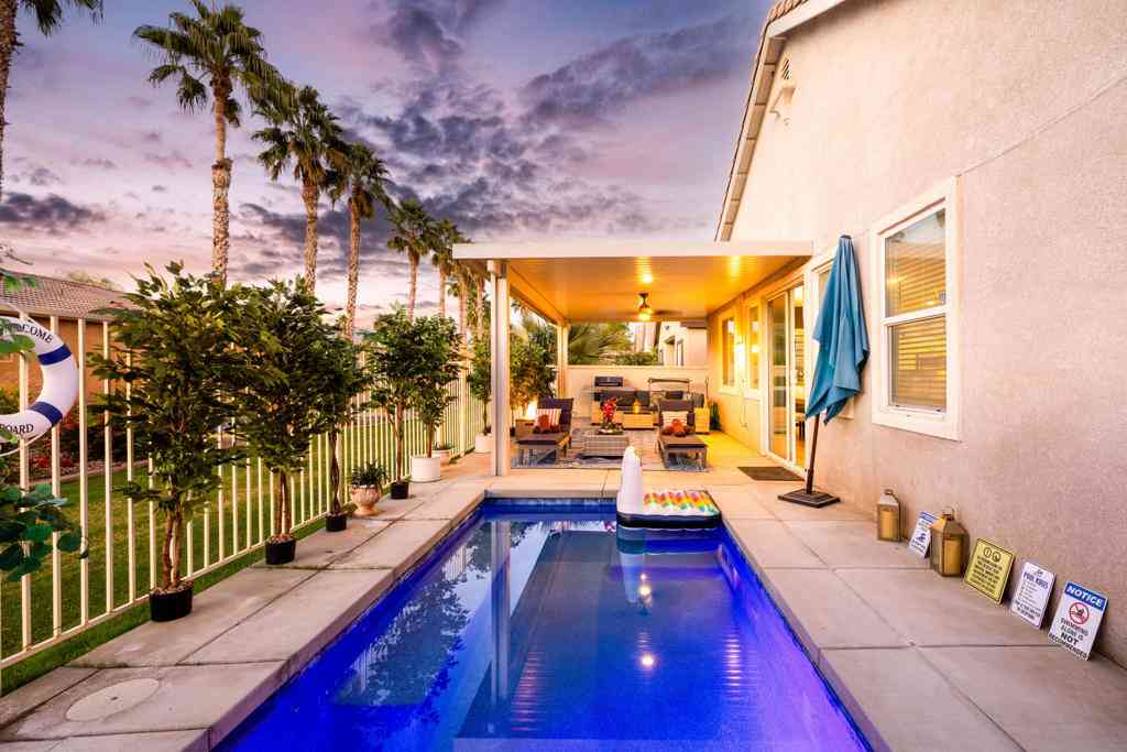 Homes For Rent - 49527 Wayne Street<br/> Indio, CA 92201
