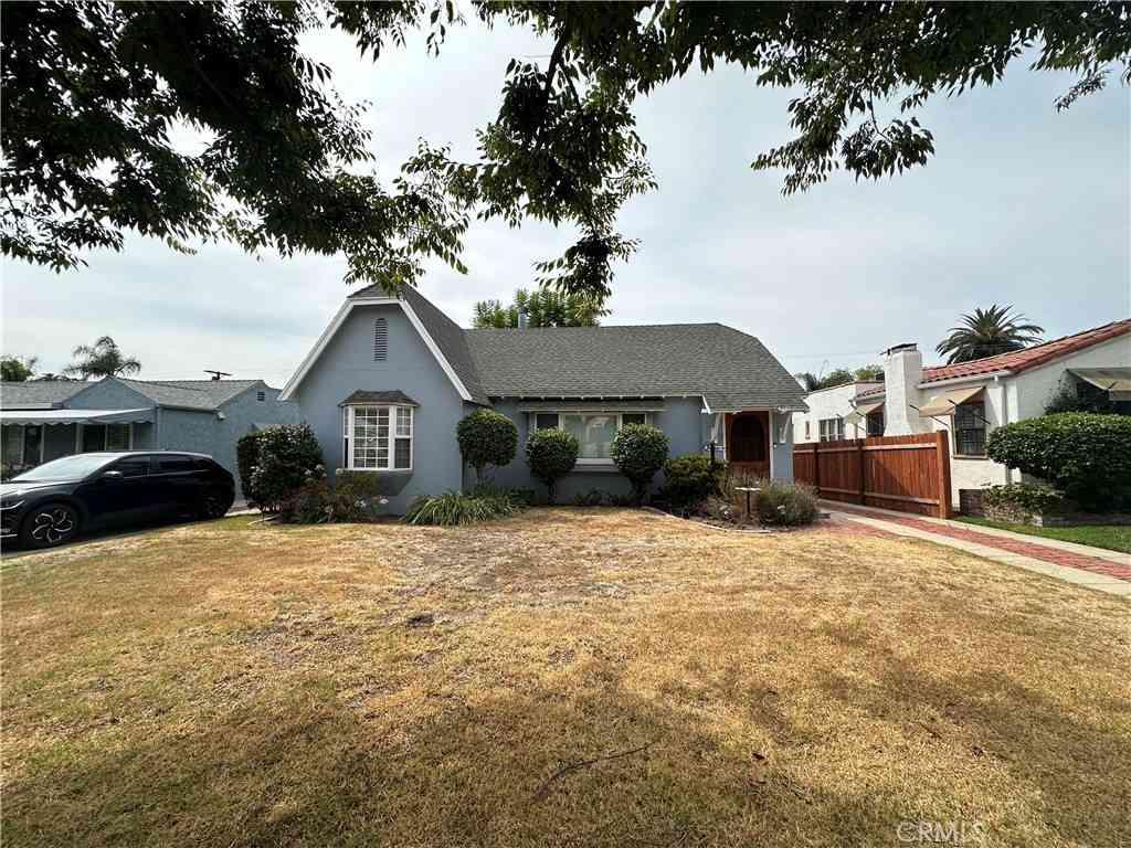 Homes For Rent - 2166 Casa Grande Street<br/> Pasadena, CA 91104
