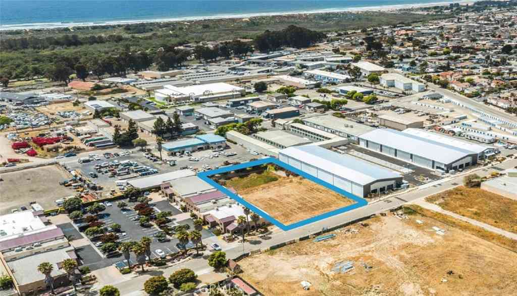 Vacant Land For Sale - 948 Huston Street<br/> Grover Beach, CA 93433