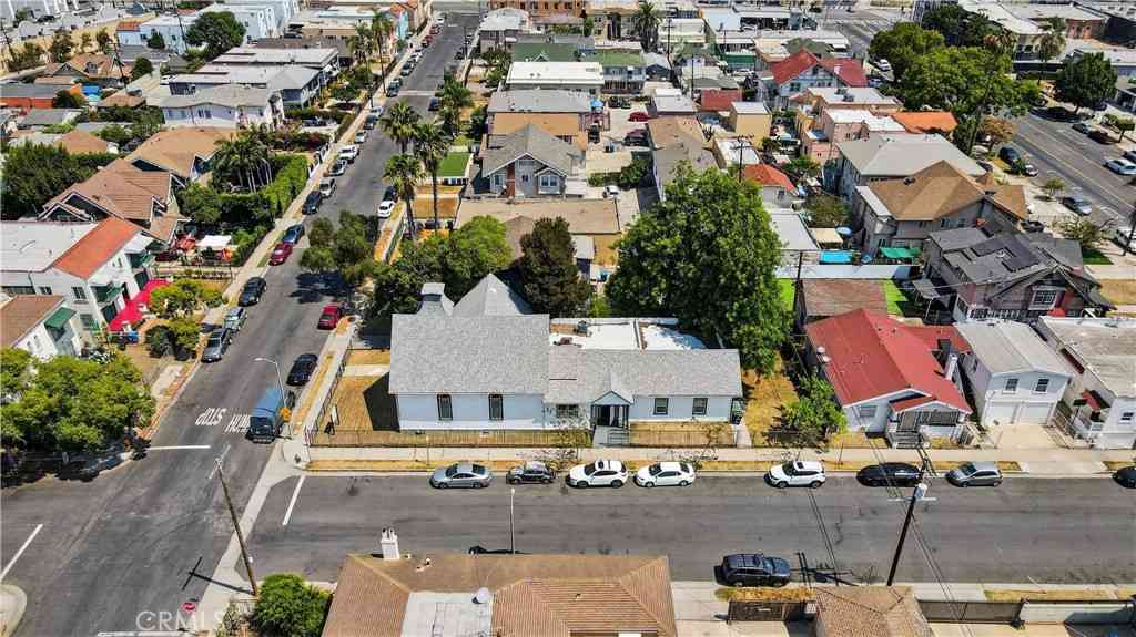 Homes For Sale - 3425 W 15th Street<br/> Los Angeles, CA 90019