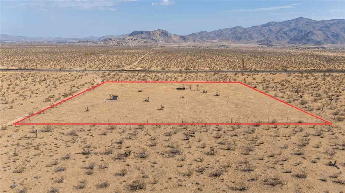 Vacant Land For Sale - 10425 Laguna Seca Drive<br/> Apple Valley, CA 92308