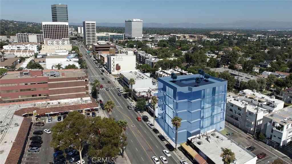 Vacant Land For Sale - 15027 Ventura Boulevard<br/> Sherman Oaks, CA 91403