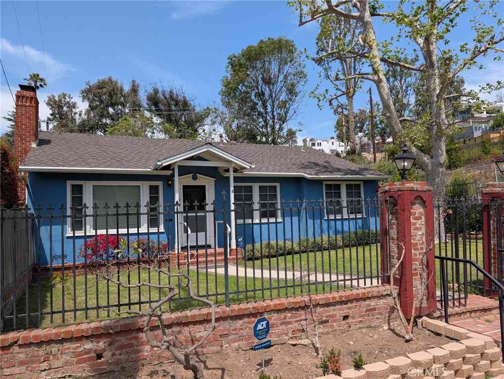Homes For Rent - 813 Muskingum Avenue<br/> Pacific Palisades, CA 90272