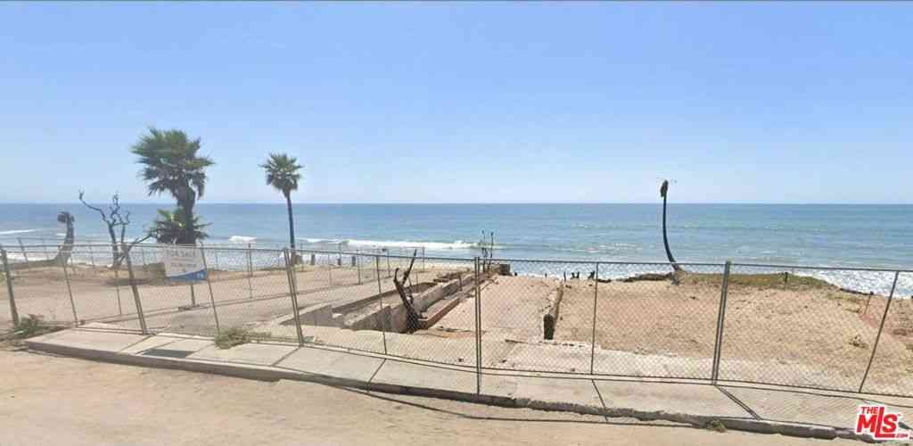 Vacant Land For Sale - 18904 Pacific Coast Highway<br/> Malibu, CA 90265