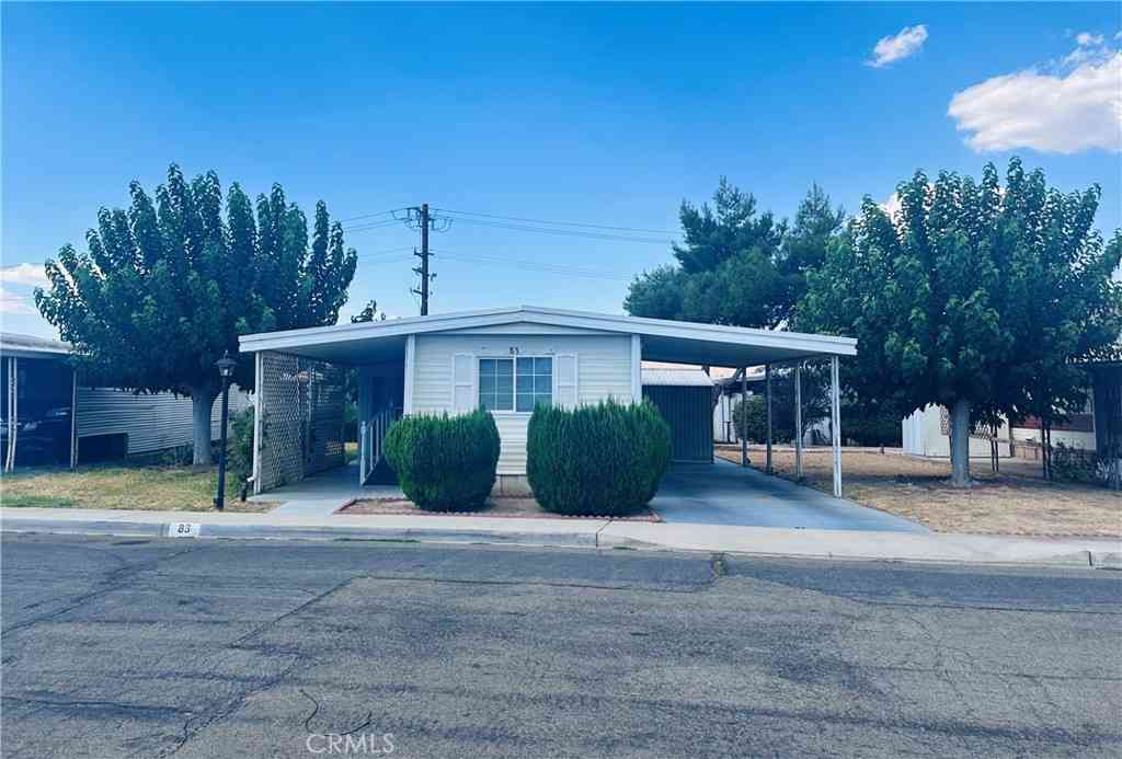 Mobile Home For Sale - 15940 Stoddard Wells Rd #83<br/> Victorville, CA 92395
