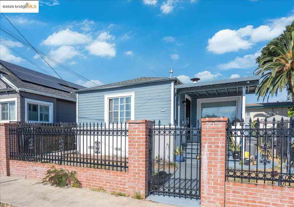 Multifamily For Sale - 8806 Dowling St<br/> Oakland, CA 94605