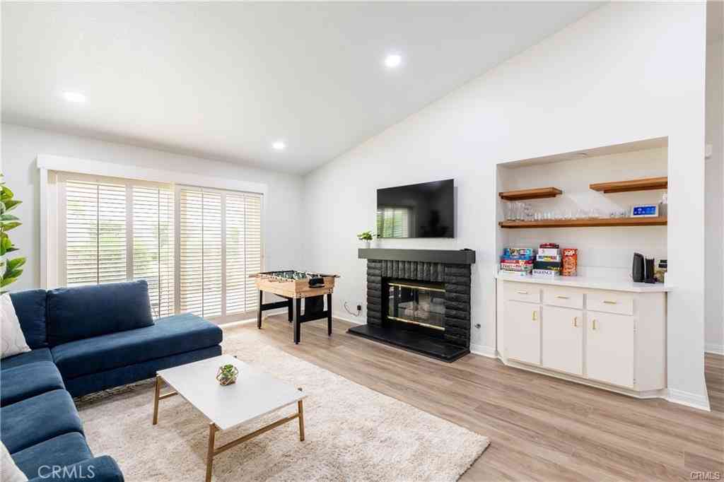 Condo For Rent - 216 Desert Falls Drive East<br/> Palm Desert, CA 92211