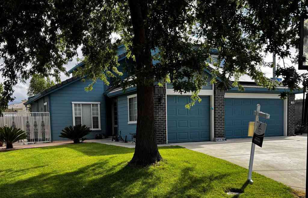 Homes For Sale - 1990 Harvest Landing Court<br/> Tracy, CA 95376