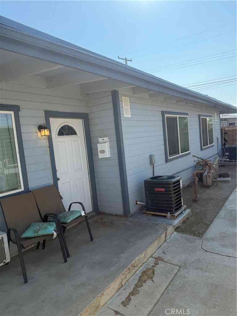 Multifamily For Sale - 38833 Rambler Ave<br/> Palmdale, CA 93551