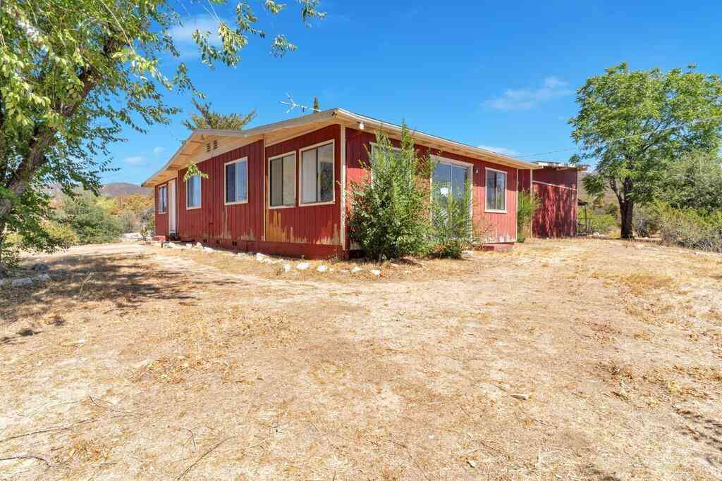 Homes For Sale - 37625 Cruces Dr, Drive<br/> Warner Springs, CA 92086