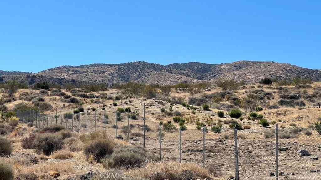 Vacant Land For Sale - 7300 E Mt Emma Road<br/> Palmdale, CA 93550