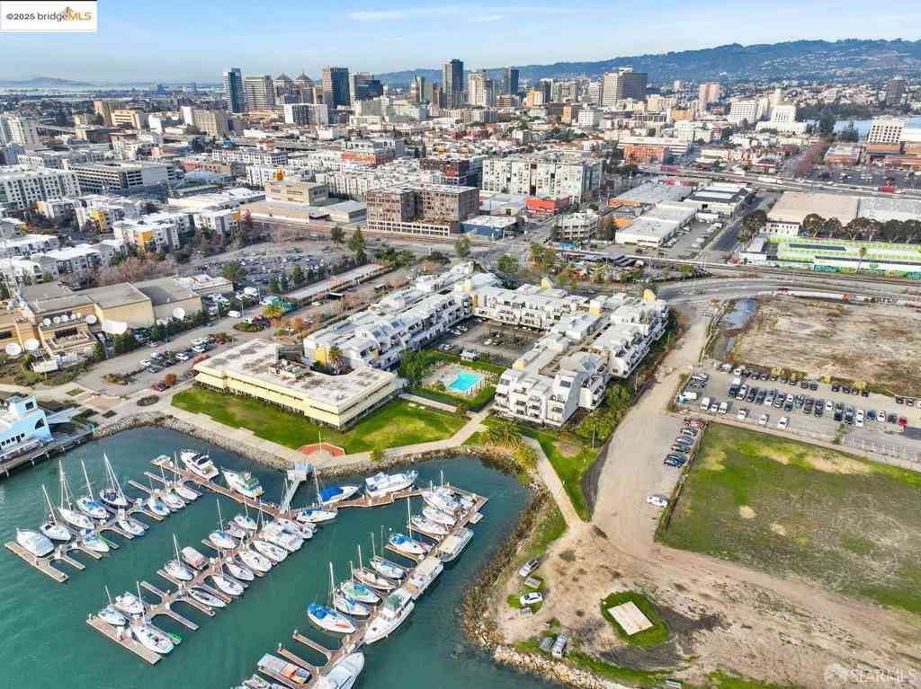 Condo For Sale - 1 Embarcadero #161<br/> Oakland, CA 94607