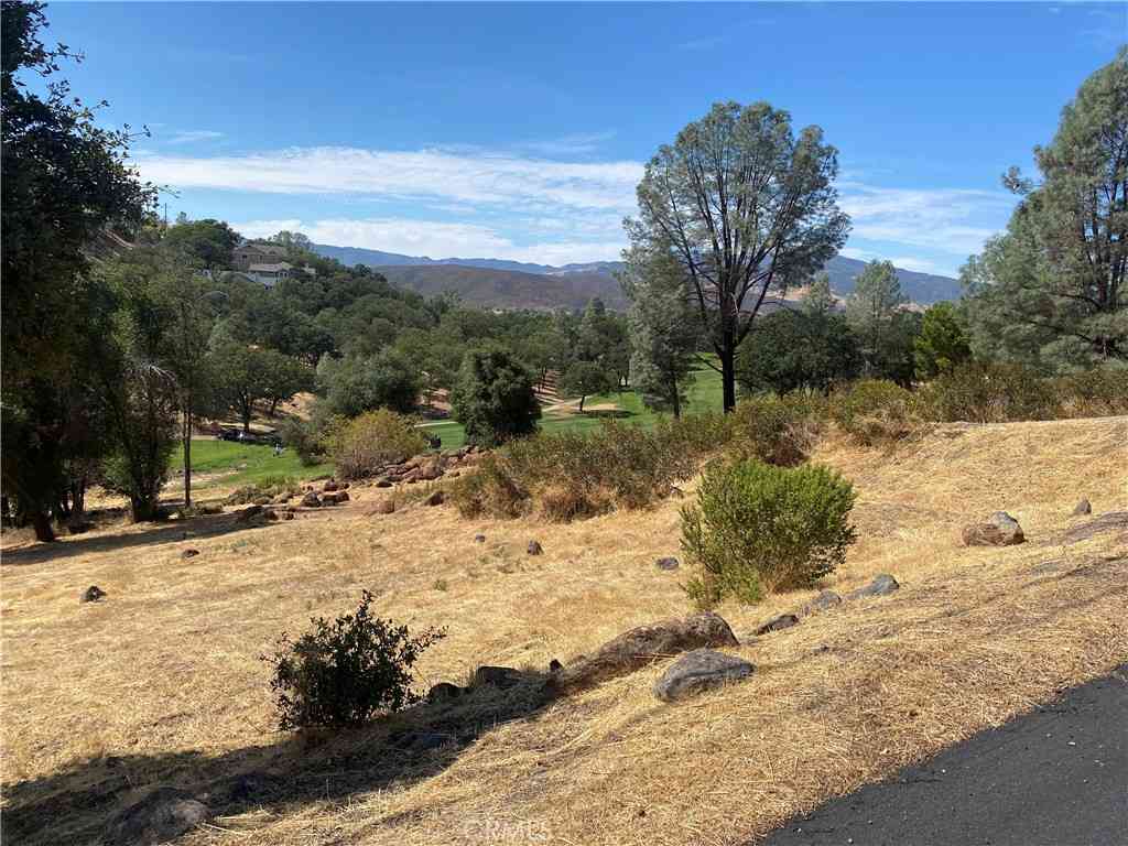 Vacant Land For Sale - 20169 Powder Horn<br/> Hidden Valley Lake, CA 96467