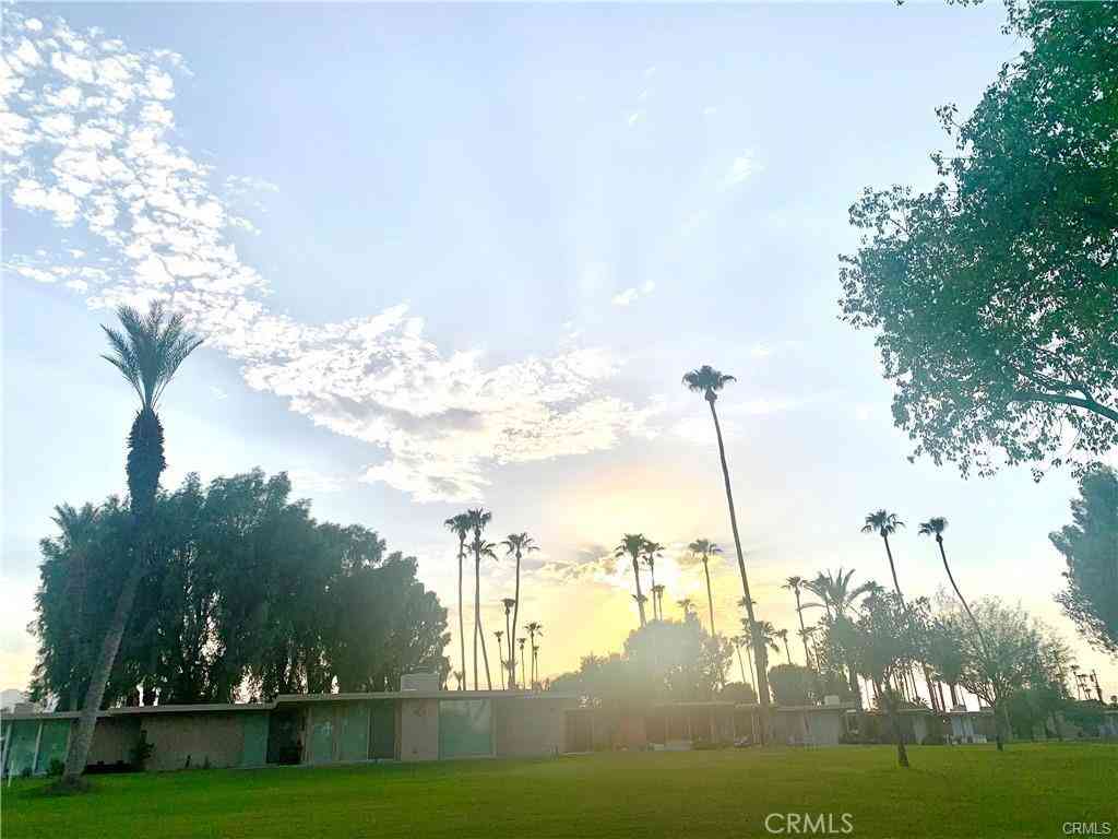 Condo For Rent - 42425 Adams Street<br/> Bermuda Dunes, CA 92203