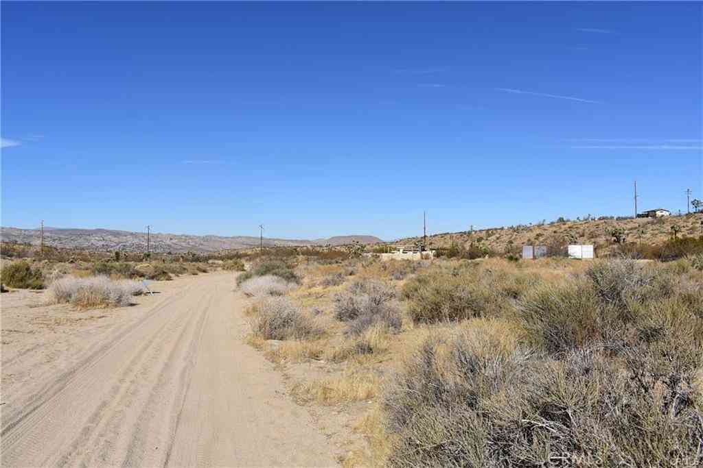 Vacant Land For Sale - 1 Indio Avenue<br/> Yucca Valley, CA 92284