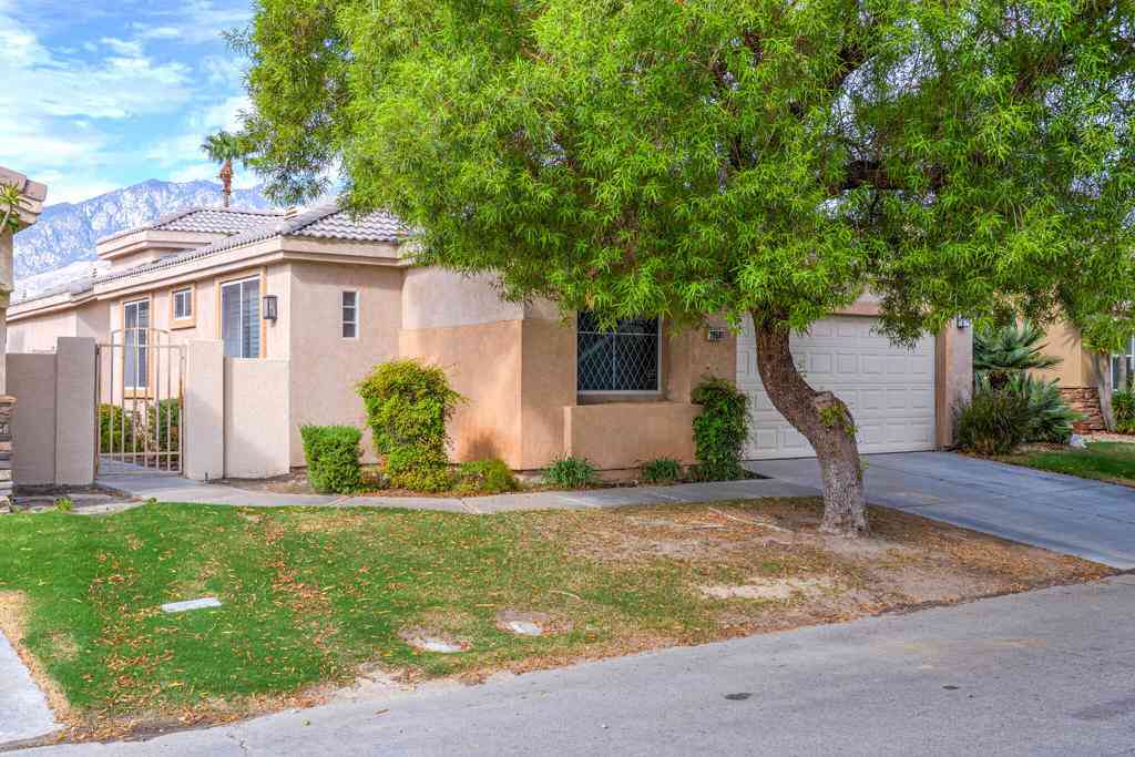 Homes For Rent - 29581 W Laguna Drive<br/> Cathedral City, CA 92234