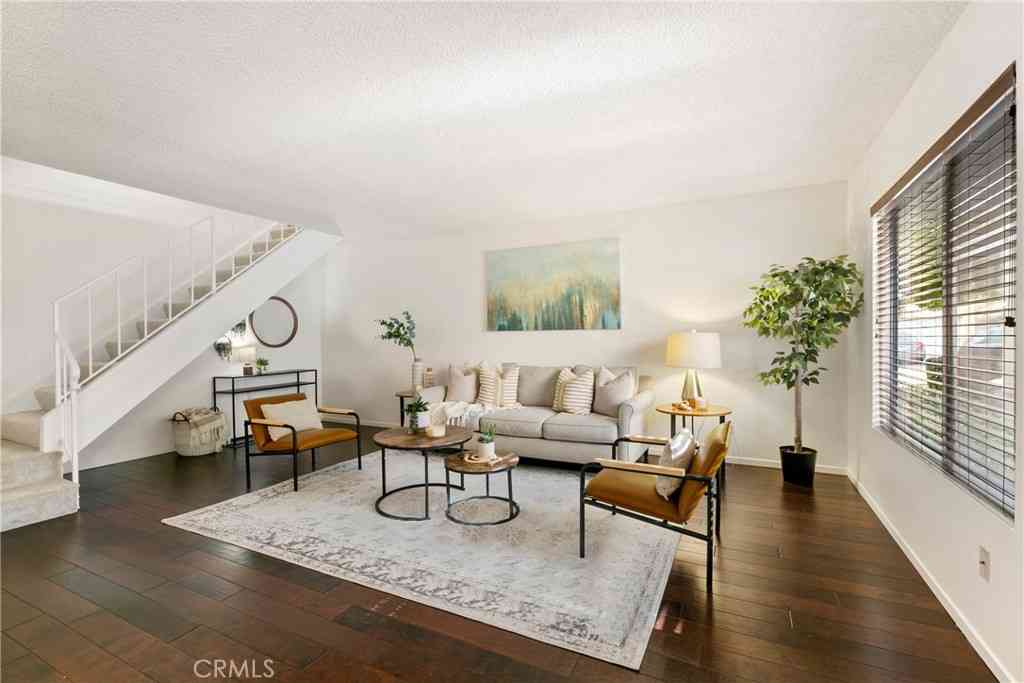 Condo For Sale - 10472 Caminito Rimini<br/> San Diego, CA 92129