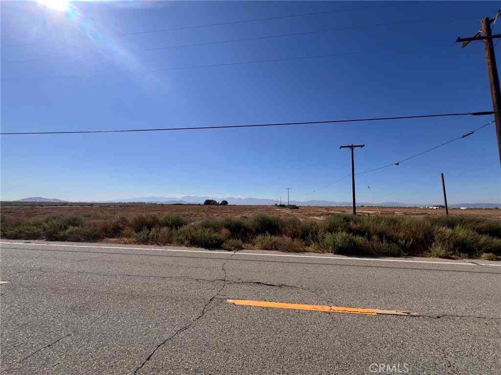 Vacant Land For Sale - 10541 East Avenue H<br/> Lancaster, CA 93535