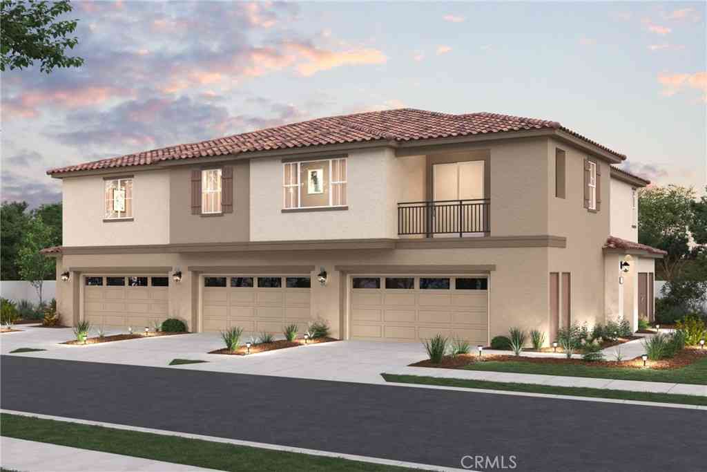Condo For Sale - 36144 Jaden Avenue #2606<br/> Murrieta, CA 92563