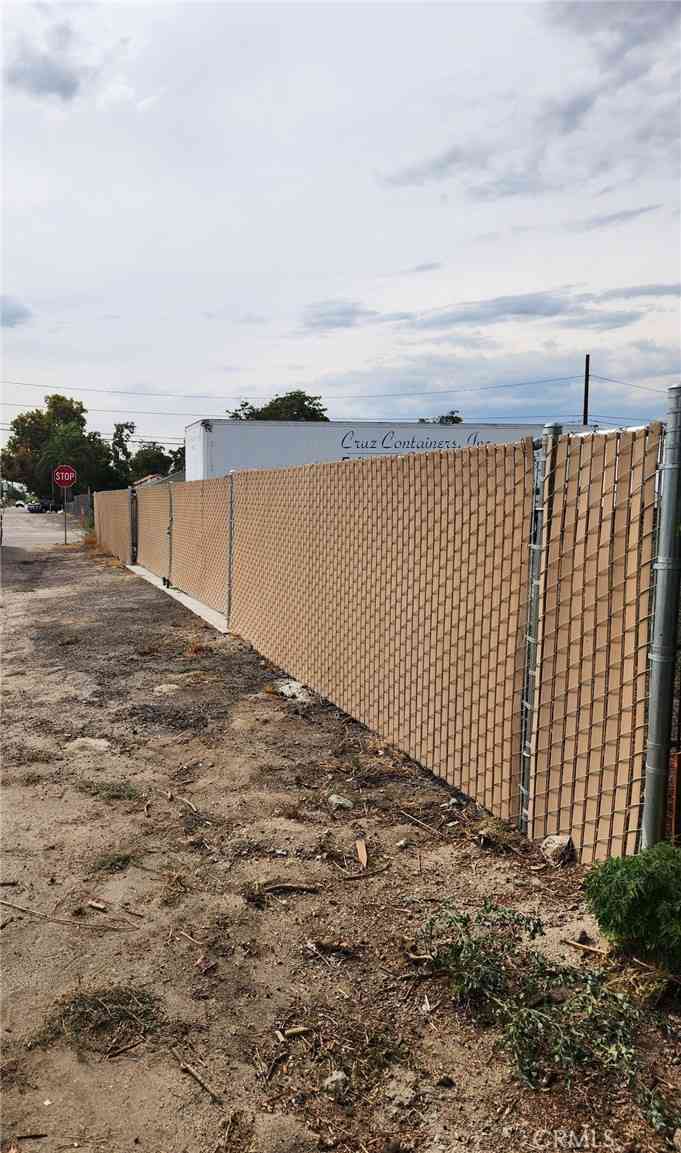 Vacant Land For Sale - Santa Fe Street<br/> San Bernardino, CA 92408